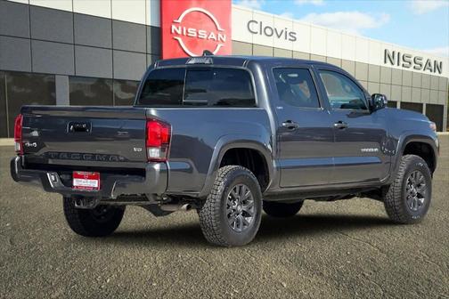 2022 Toyota Tacoma SR5