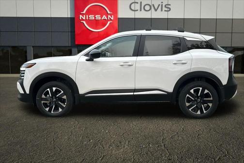 Fresh Powder 2026 Nissan Kicks SV