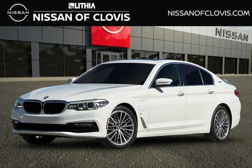 Alpine White 2018 BMW 530e iPerformance
