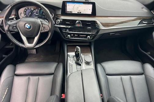 2018 BMW 530e iPerformance