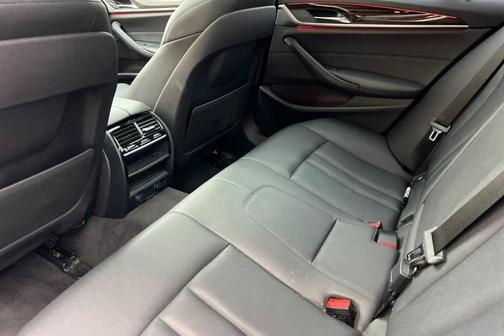 2018 BMW 530e iPerformance