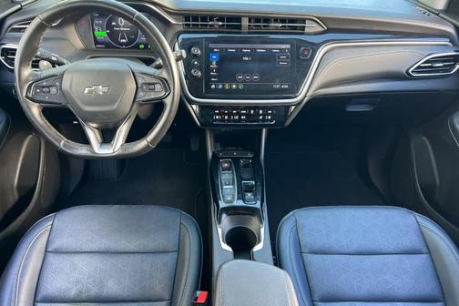 2022 Chevrolet Bolt EUV LT