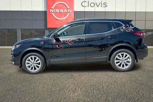 2022 Nissan Rogue Sport SV