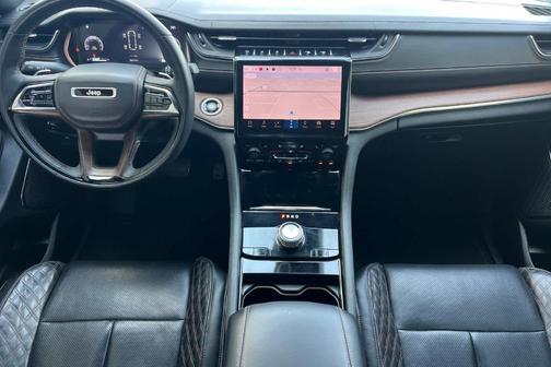 2022 Jeep Grand Cherokee Summit