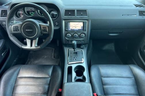 2014 Dodge Challenger SXT