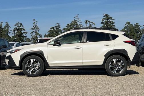 Crystal White Pearl 2024 Subaru Crosstrek Premium