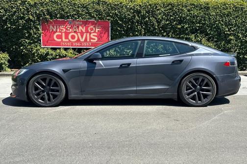 2021 Tesla Model S Plaid