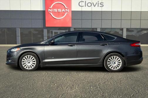 2016 Ford Fusion Hybrid SE