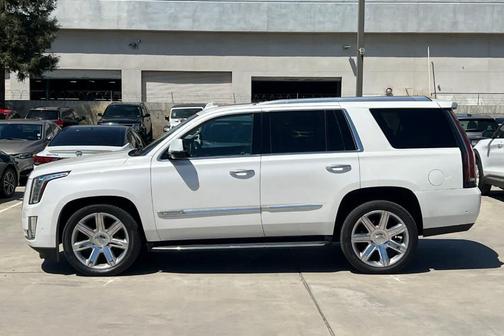 Crystal White Tri-Coat 2020 Cadillac Escalade Luxury
