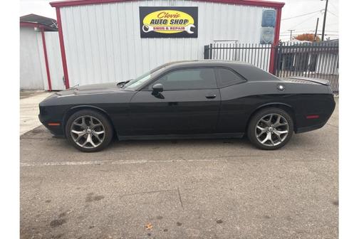 2017 Dodge Challenger SXT