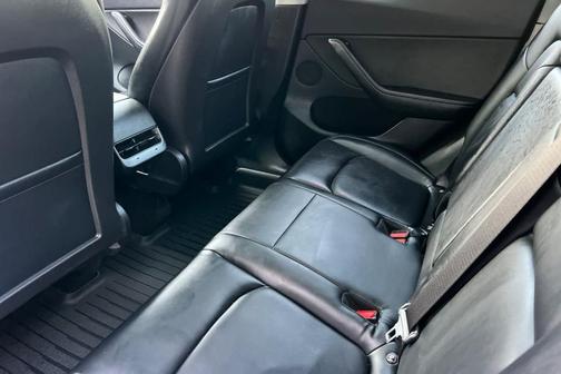 2021 Tesla Model Y Standard Range