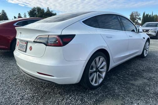 2019 Tesla Model 3 Standard Range
