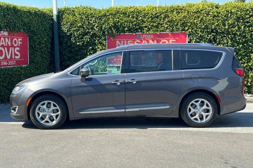 2018 Chrysler Pacifica Touring-L Plus