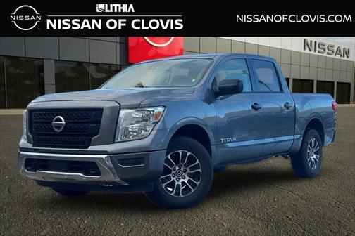2022 Nissan Titan SV