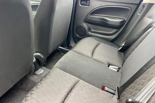 2022 Mitsubishi Mirage ES