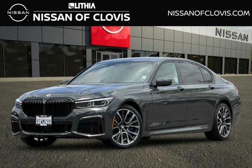 Gray Metallic 2022 BMW 750 i xDrive