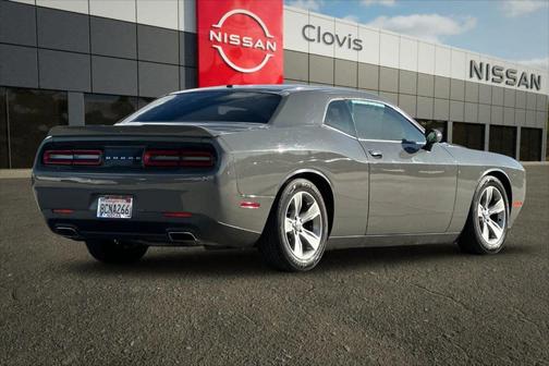 2018 Dodge Challenger SXT
