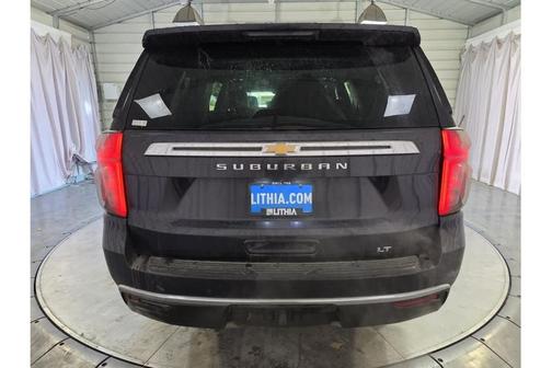 2022 Chevrolet Suburban LT