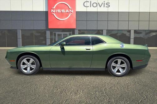 2022 Dodge Challenger SXT