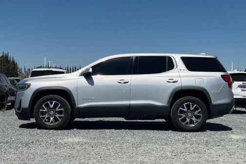 Quicksilver Metallic 2020 GMC Acadia SLE