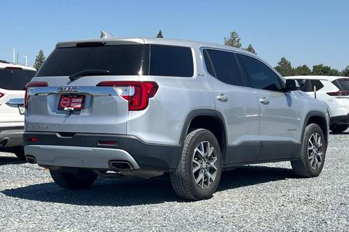 Quicksilver Metallic 2020 GMC Acadia SLE