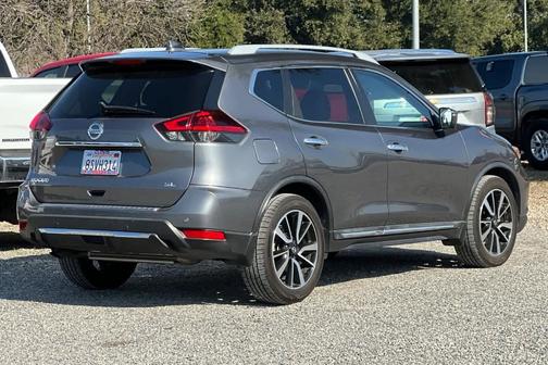 2019 Nissan Rogue SL
