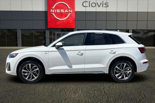 Ibis White 2022 Audi Q5 45 S line Premium Plus