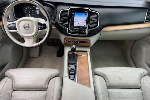 2016 Volvo XC90 T6 Inscription