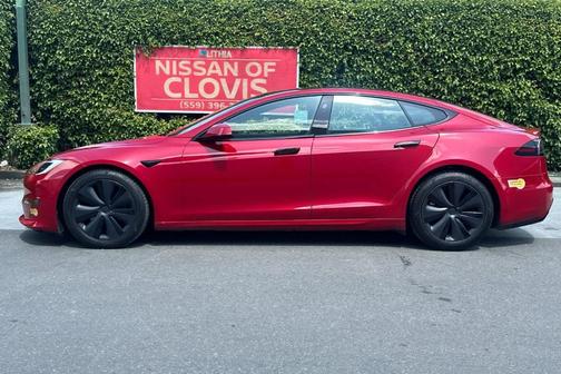 2022 Tesla Model S Base