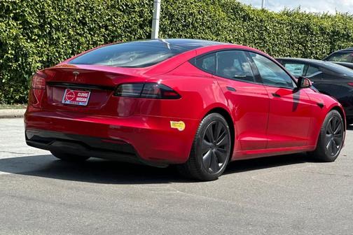 2022 Tesla Model S Base