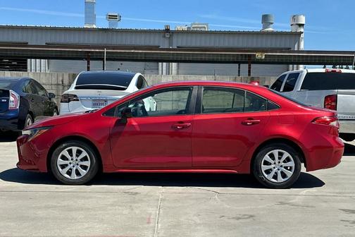 Barcelona Red Metallic 2021 Toyota Corolla LE