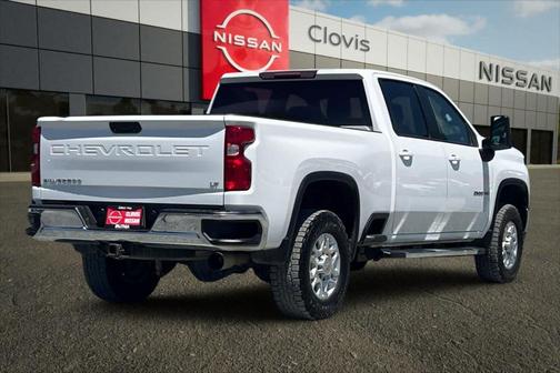 Summit White 2022 Chevrolet Silverado 2500 LT