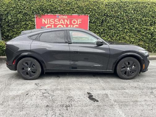 2022 Ford Mustang Mach-E California Route 1