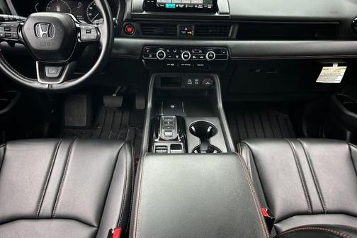 2023 Honda Pilot TrailSport