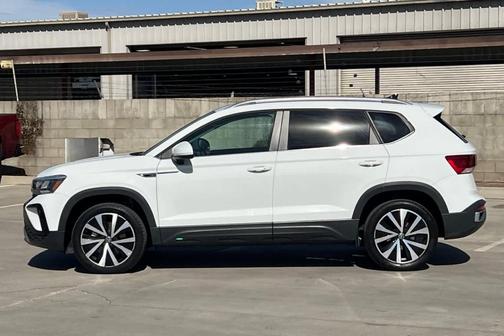 2022 Volkswagen Taos 1.5T SE