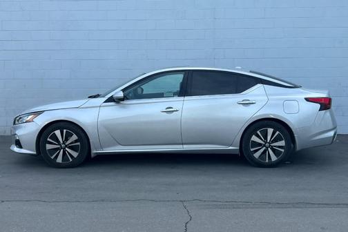 2020 Nissan Altima 2.5 SV