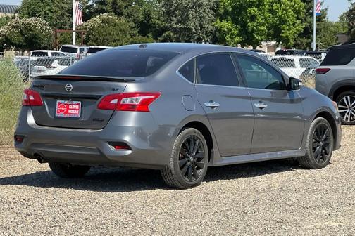 Gun Metallic 2018 Nissan Sentra SR