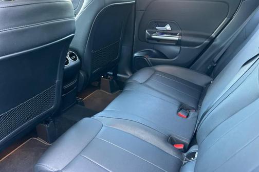 2021 Mercedes-Benz GLA 250 Base 4MATIC