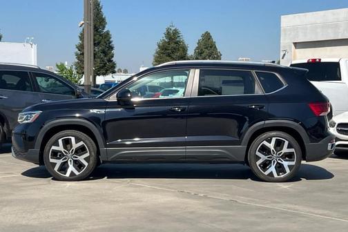 2023 Volkswagen Taos 1.5T SEL