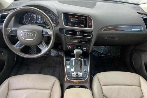 2017 Audi Q5 2.0T Premium Plus
