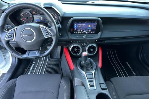 2022 Chevrolet Camaro LT1