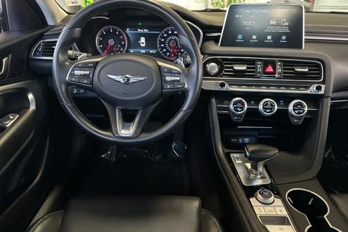 2021 Genesis G70 2.0T