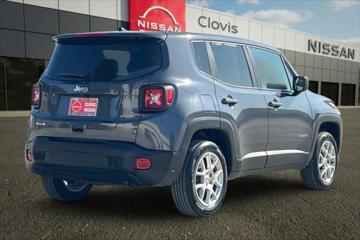 2023 Jeep Renegade Latitude