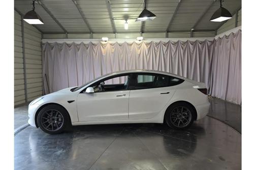 2022 Tesla Model 3 Base