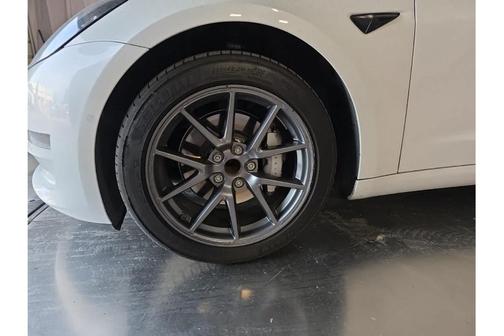 2022 Tesla Model 3 Base