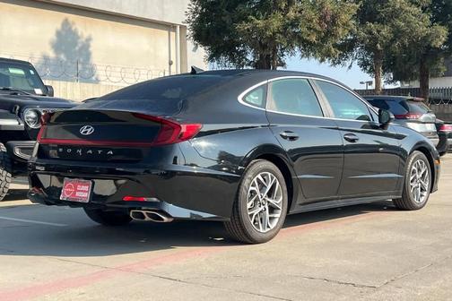 2021 Hyundai SONATA SEL