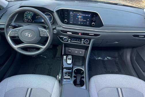 2021 Hyundai SONATA SEL