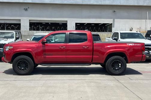 Barcelona Red Metallic 2017 Toyota Tacoma TRD Sport