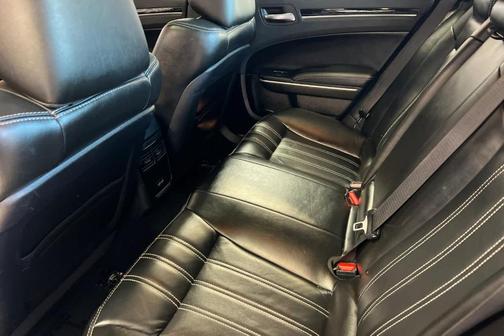 2022 Chrysler 300 S