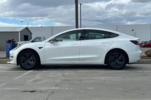 2020 Tesla Model 3 Standard Range